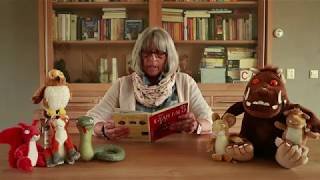 The Reading Granny reading "The Gruffalo" (with stop motion)
