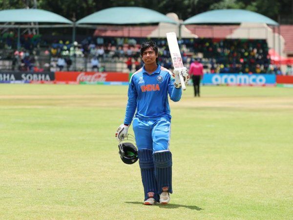 ફાઈનલમાં વૈભવ 80 બોલમાં 175 રન ફટકારીને આઉટ:  ઇંગ્લેન્ડ સામે 15 ચોગ્ગા અને 15 છગ્ગા ફટકાર્યા, 218ની સ્ટ્રાઈક રેટથી બેટિંગ કરી; સ્કોર 332/5