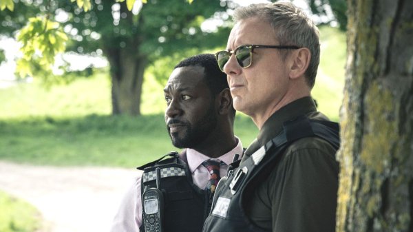Grace season 5 premiere has John Simm BritBox drama expertly balancing multiple mysteries