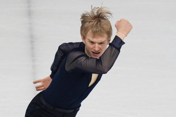 Pattinaggio artistico: Grassl non è perfetto, ma Egadze resta dietro. Italia ancora terza al Team Event!