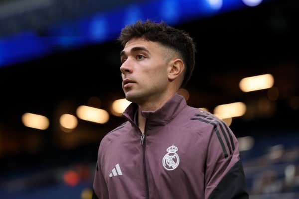 ¿Quién es David Jiménez? La sorpresa de Arbeloa ante Valencia en Mestalla