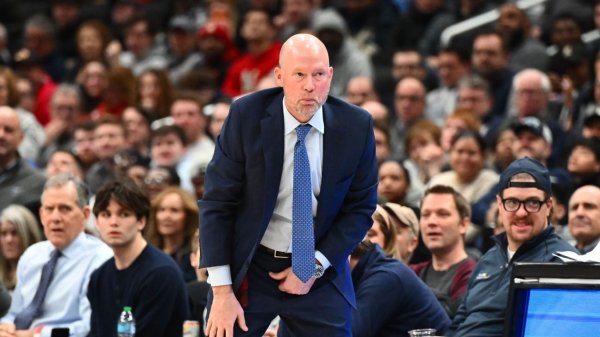 Villanova coach Kevin Willard jabs at pro-Maryland hecklers