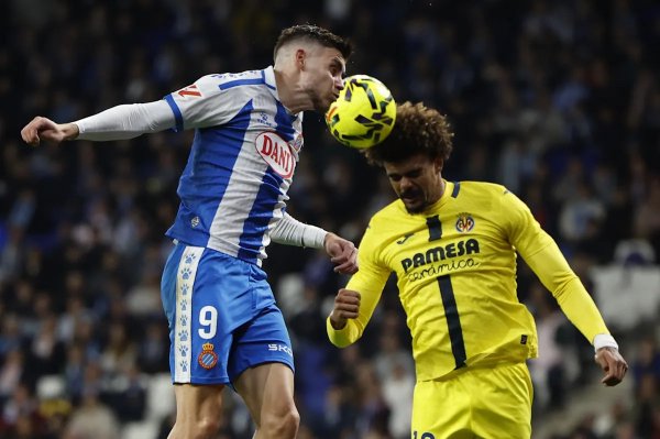 El Villarreal remodela la defensa ante un Espanyol al que regresan Pere Milla y Pol Lozano