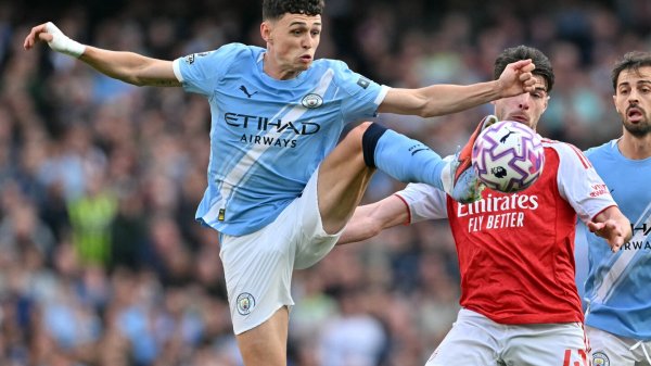 Premier League title race tracker: Remaining schedules, predicted points as Arsenal look to hold first place