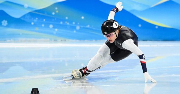 This speedskater eyes a different Olympic ending after her dreams were shattered four years ago