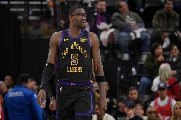 Lakers Missing Whole Starting Lineup vs. Spurs As Deandre Ayton Gets Ruled Out