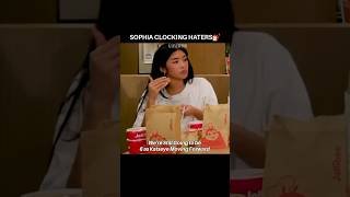 Sophia Clocking Them So Hard💅🏻