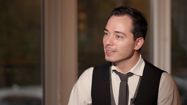 Элитный особняк, но без роскоши: где живёт Родион Газманов | GPVN.RU