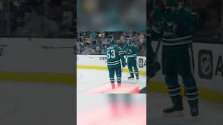 Jeff Skinner Scores! 👏  #hockey #sharks #nhl