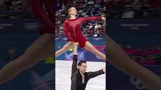 Minerva Fabienne Hase and Nikita Volodin take the lead in the pair skating's short program. ❄️⛸️