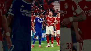 𝐎𝐓𝐀𝐌𝐄𝐍𝐃𝐈 𝐕𝐒 𝐕𝐈𝐍𝐈 ⚔️ (Video made out of photos)