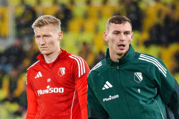 Debiuty Adamskiego i Hindricha - legionisci.com