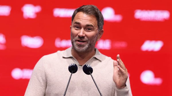 Eddie Hearn’s Matchroom inks 5-year extension to media rights deal with DAZN