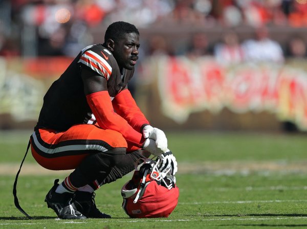 Browns promising star defender career in doubt following serious injury