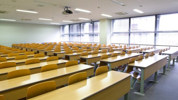 国会議員に対するFラン学歴批判を批判する　村木汀さんを罵倒するのはやめなさい（常見陽平） - エキスパート - Yahoo!ニュース