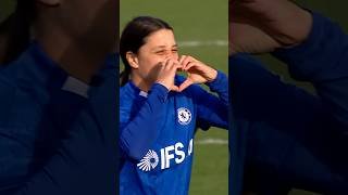 Super Sam Kerr breaks the deadlock for @chelseafc ⭐️ #AdobeWomensFACup #Football