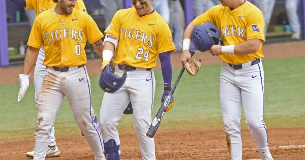 LSU vs. Central Florida: How to watch, game time, Tigers&rsquo; likely starting pitcher