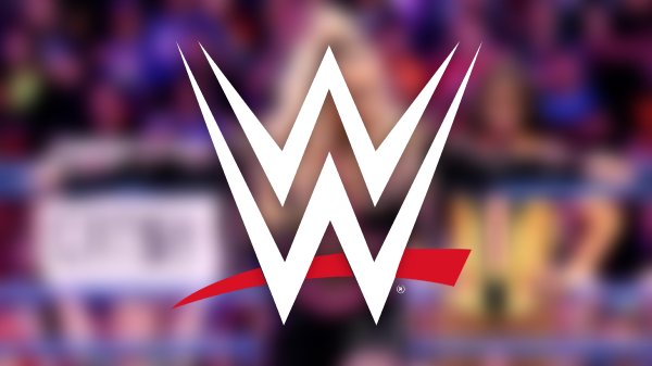 Ex-World Champion Suffers Knee Injury On WWE RAW &ndash; TJR Wrestling