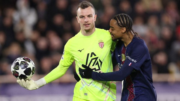 Paris Saint-Germain tiene dominado al Monaco, ¿verdad?