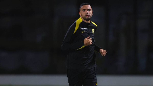 Al-Ittihad Recovers Striker En-Nesyri After Al-Hazm Absence