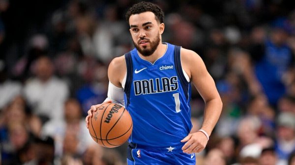 Nuggets bolster depth with veteran point guard Tyus Jones