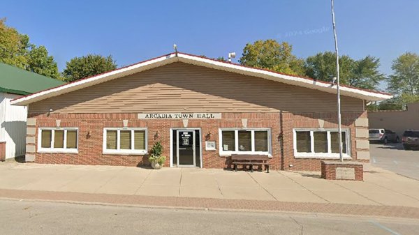 Some Arcadia residents told to evacuate after contractor hits gas main