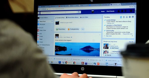 Facebook suffers worldwide outage as users across the globe can't access site