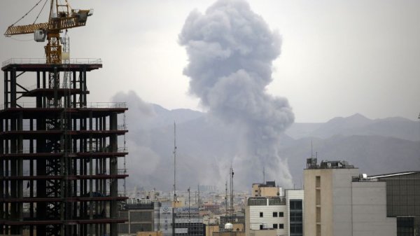 Live updates: Attacks on ships in Strait of Hormuz escalate, as Tehran launches ‘intense’ strikes | CNN