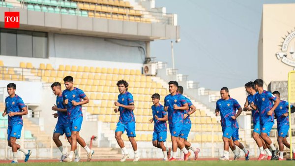 I need to be brave and give players on the bench more minutes: Manolo Marquez | Goa News - The Times of India