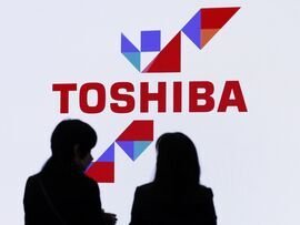 東芝再上場は最短28年度、優先株など処理し銀行借り入れ一本化-関係者（Bloomberg） - Yahoo!ニュース