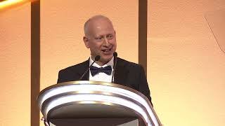 BBC News' Russia Editor Steve Rosenberg accepts his RTS Special Award