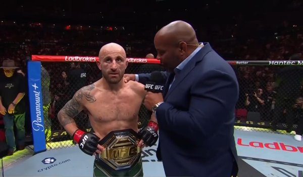 Alexander Volkanovski Reveals Retirement Plan Before Lopes