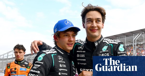 Russell on F1 Australian GP pole in Mercedes lockout as Verstappen crashes out
