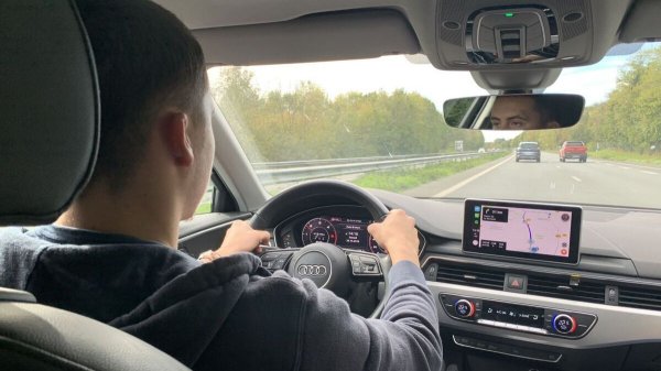 Flambée des prix à la pompe : cinq réflexes à adopter au volant pour consommer moins de carburant