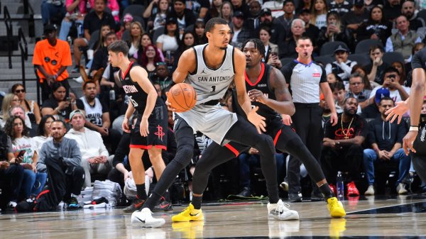 NBA: "MVP, MVP", les fans de San Antonio réclament le titre de meilleur joueur pour Wembanyama après sa nouvelle démonstration
