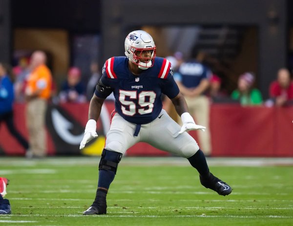 49ers signing offensive tackle with 25 career starts to two-year deal