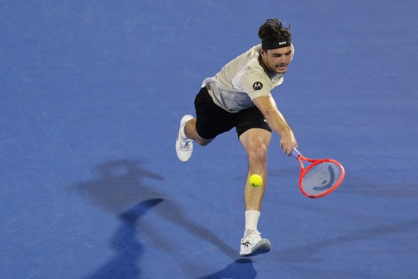 Indian Wells tennis picks: Medvedev vs. Baez, Fritz vs. Michelsen