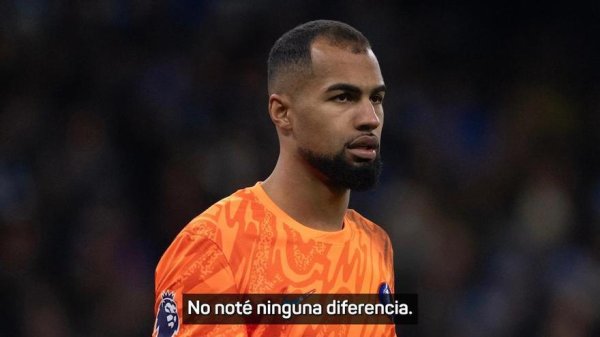 Rosenior, sobre la reacción de Robert Sánchez a su suplencia: 'He sido muy sincero'
