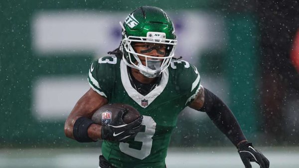 Jets Reportedly Eyeing Return of 25-Year-Old Playmaker