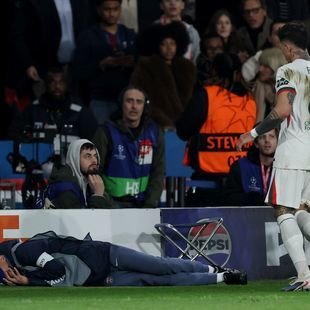 "Je suis désolé" : le mea culpa de Neto après avoir poussé un ramasseur de balles