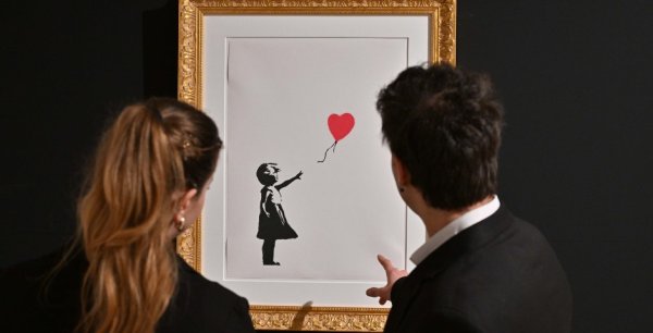 Reuters раскрыл возможное имя Бэнкси | Эксперт