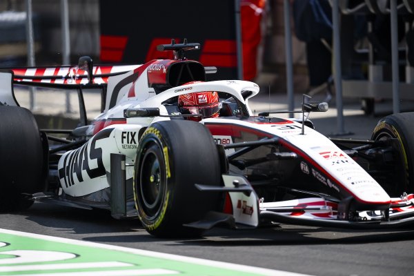 Esteban Ocon frustrated after his elimination in SQ2 in Shanghai: "We still have quite a few problems"
