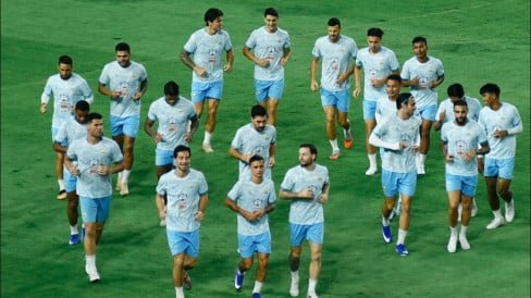 Adam Alis Jadi Kapten, Bojan Hodak Rombak Daftar Susunan Pemain Persib untuk Tantang Borneo FC