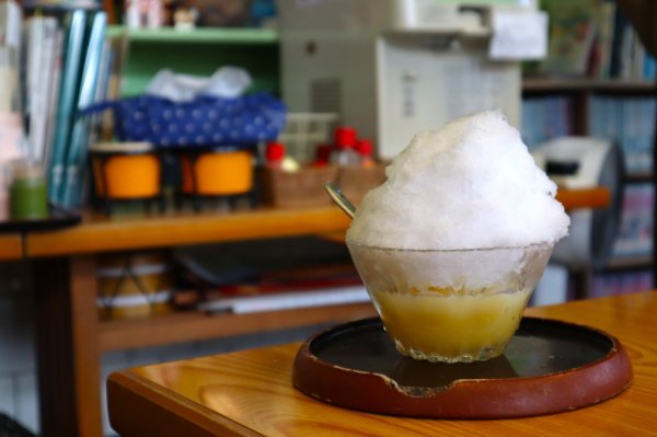 陸からクジラに会える!?　雄大な自然と島グルメでパワーチャージする八丈島の過ごし方