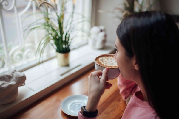 10 Daily Habits That May Cause Blood Sugar Spikes