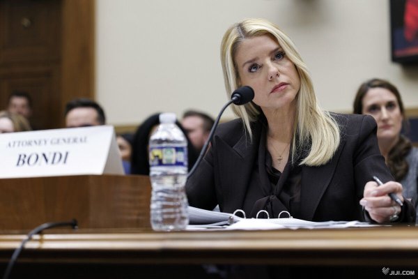 エプスタイン問題、幕引き見えず　司法長官解任も根強い批判―トランプ政権：時事ドットコム