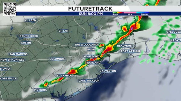 WATCH LIVE: Winds near 50 mph and hail hit Houston Sunday night as strong and severe thunderstorms move through