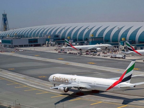 Emirates to resumes some Dubai flights after temporary suspension 