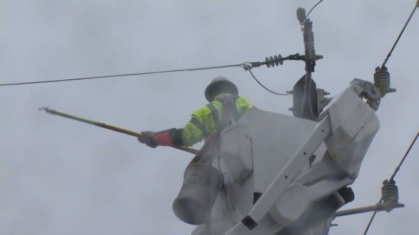 Power outages leave over 18,000 customers without power as cold front sweeps through