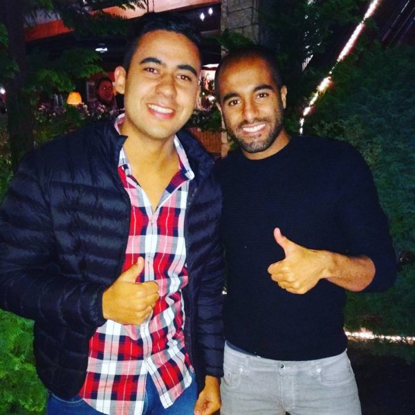 Cara muito gente fina, humilde e atencioso. Mal acredito ...